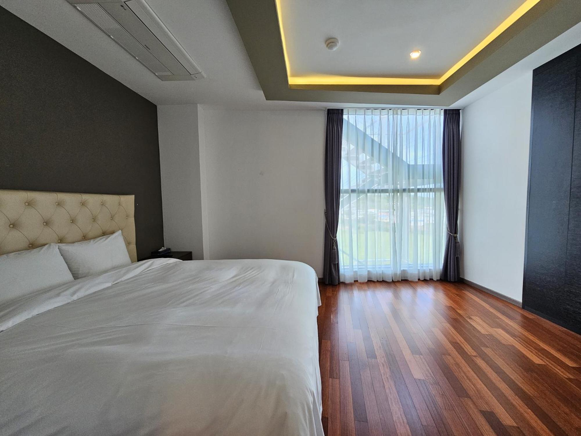 Jeju Hotel Scarboro Seogwipo Exterior foto