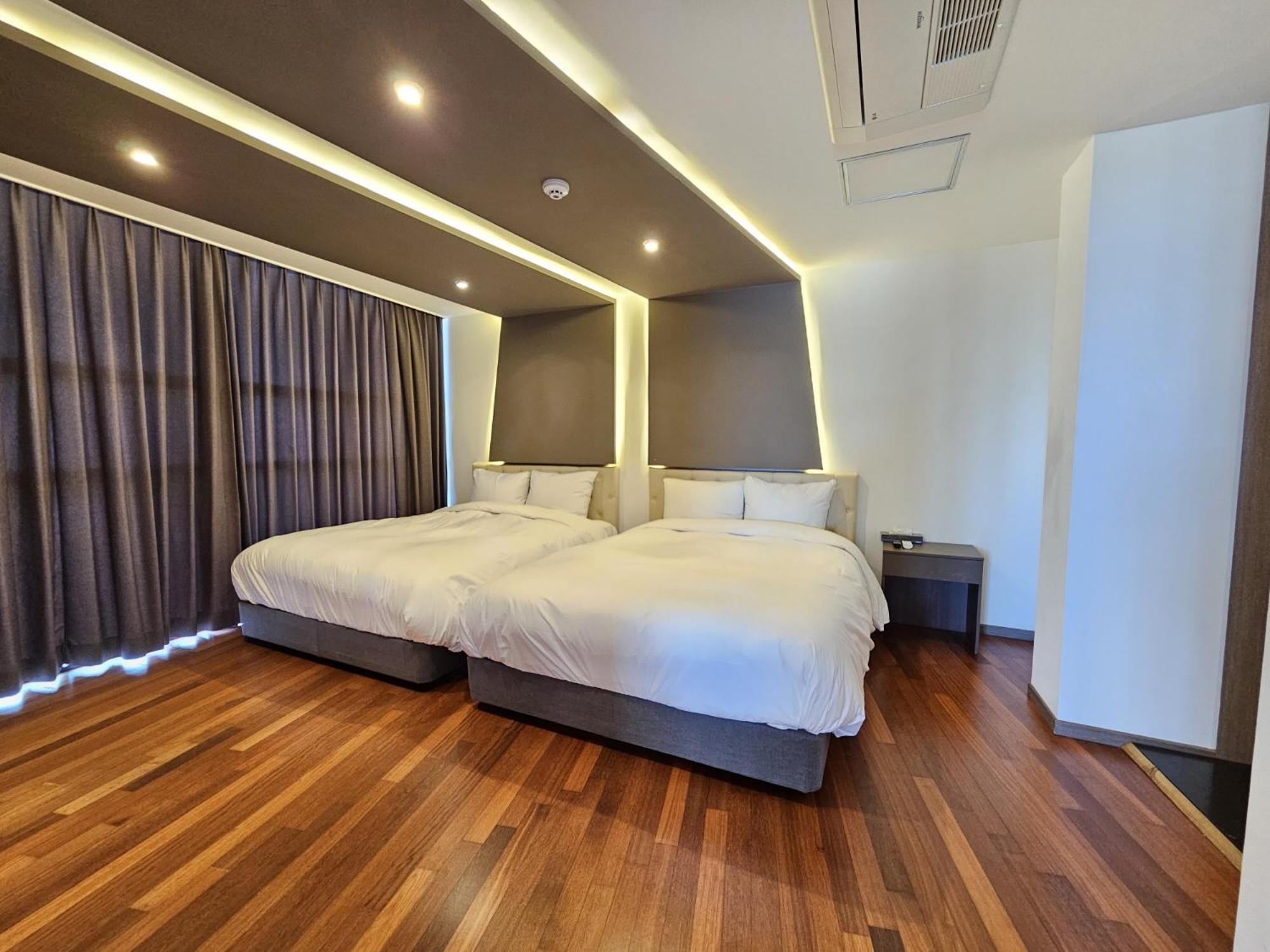 Jeju Hotel Scarboro Seogwipo Exterior foto